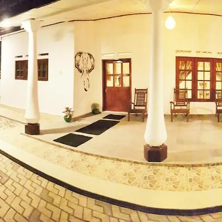 The Village Home Dikwella Exterior foto